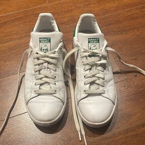 Adidas classsic Stan Smith. Size Ws US 8.5